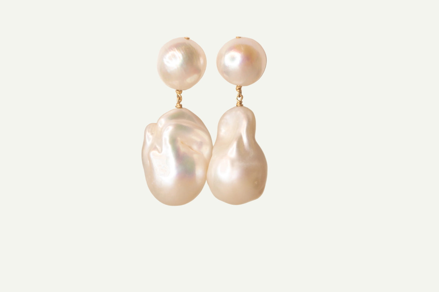 Pearl baroque drop stud