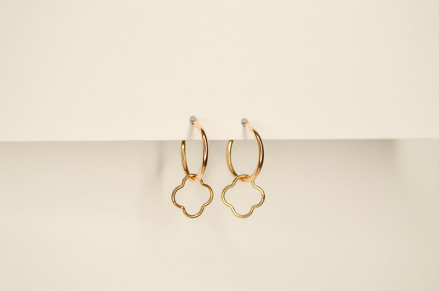 Clover Eternal Hoop