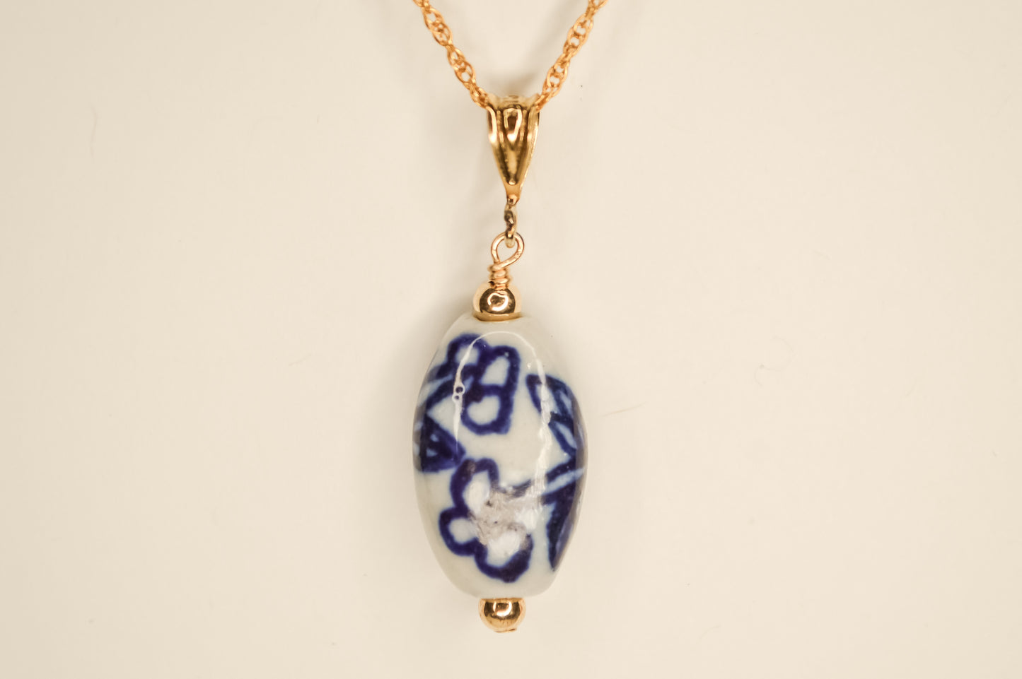 Blue Willow Oval Necklace