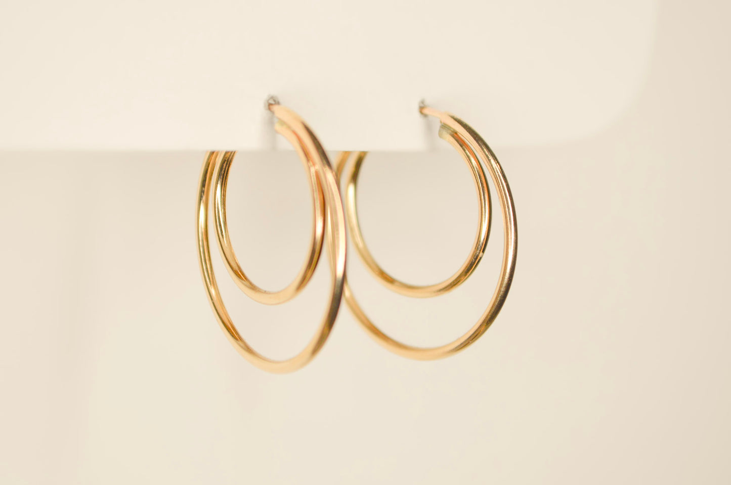 Tiered Eternal Hoops