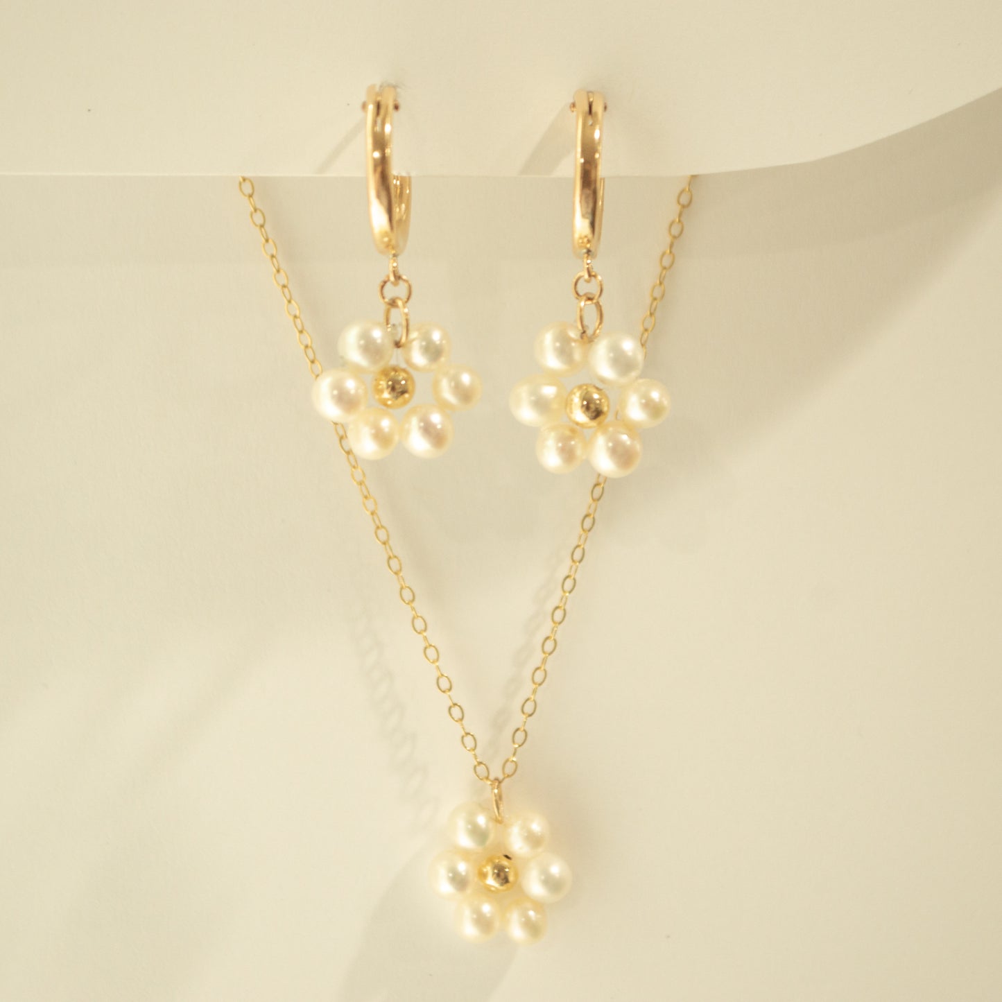 Pearl Petal Necklace