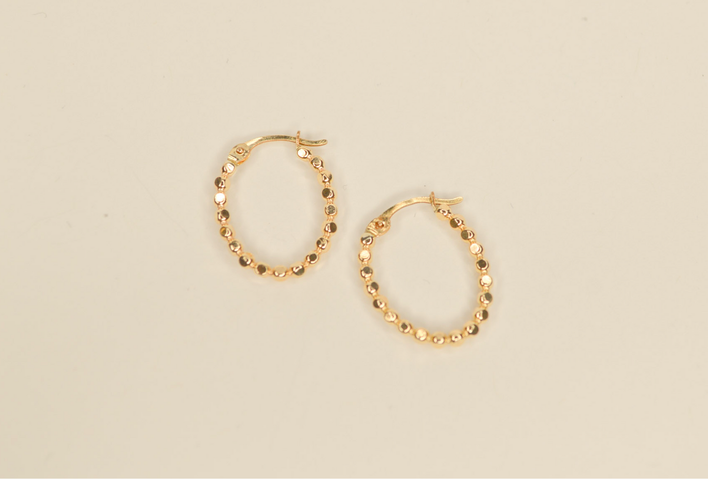Dottie oval hoops