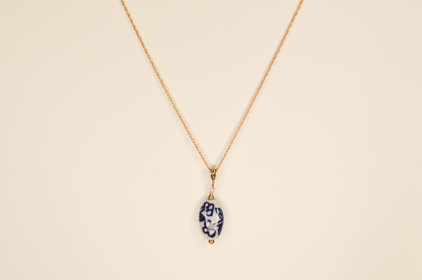 Blue Willow Oval Necklace