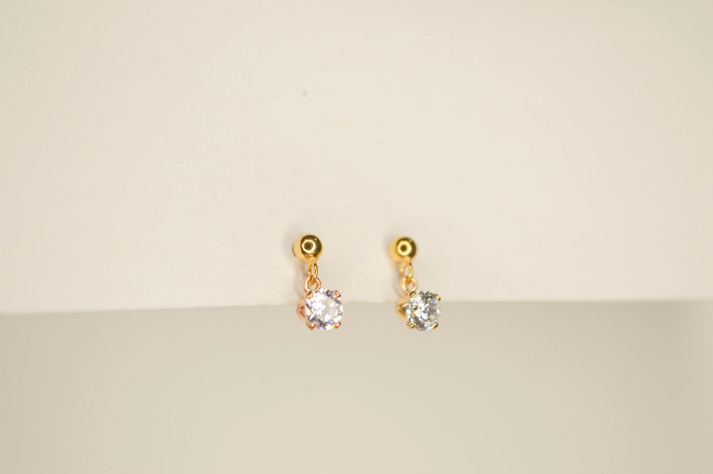 Golden Glow studs