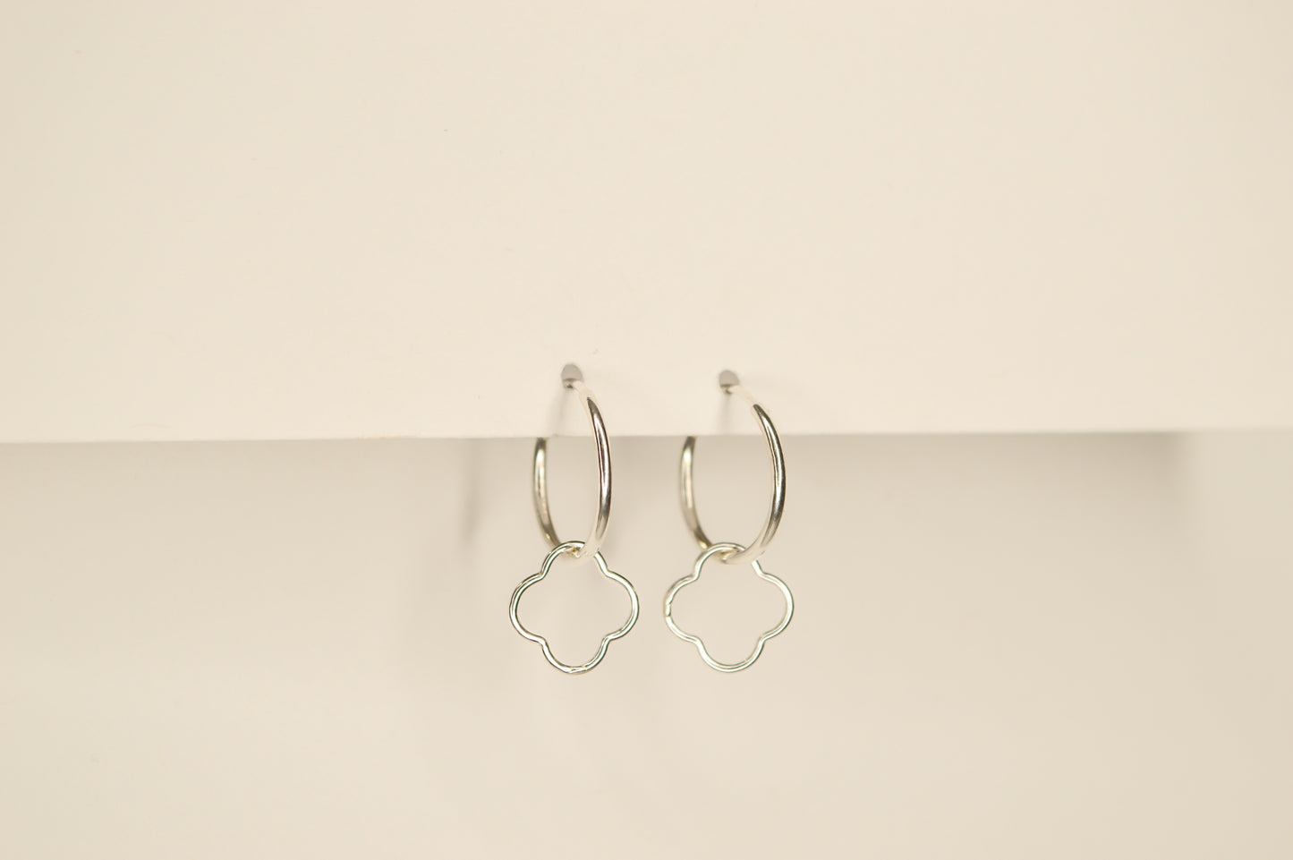 Clover Eternal Hoop