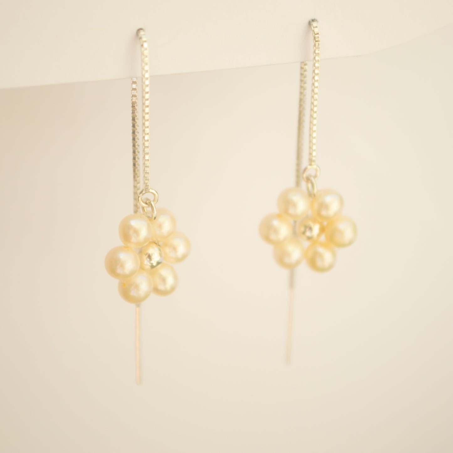 Pearl Petal Threaders