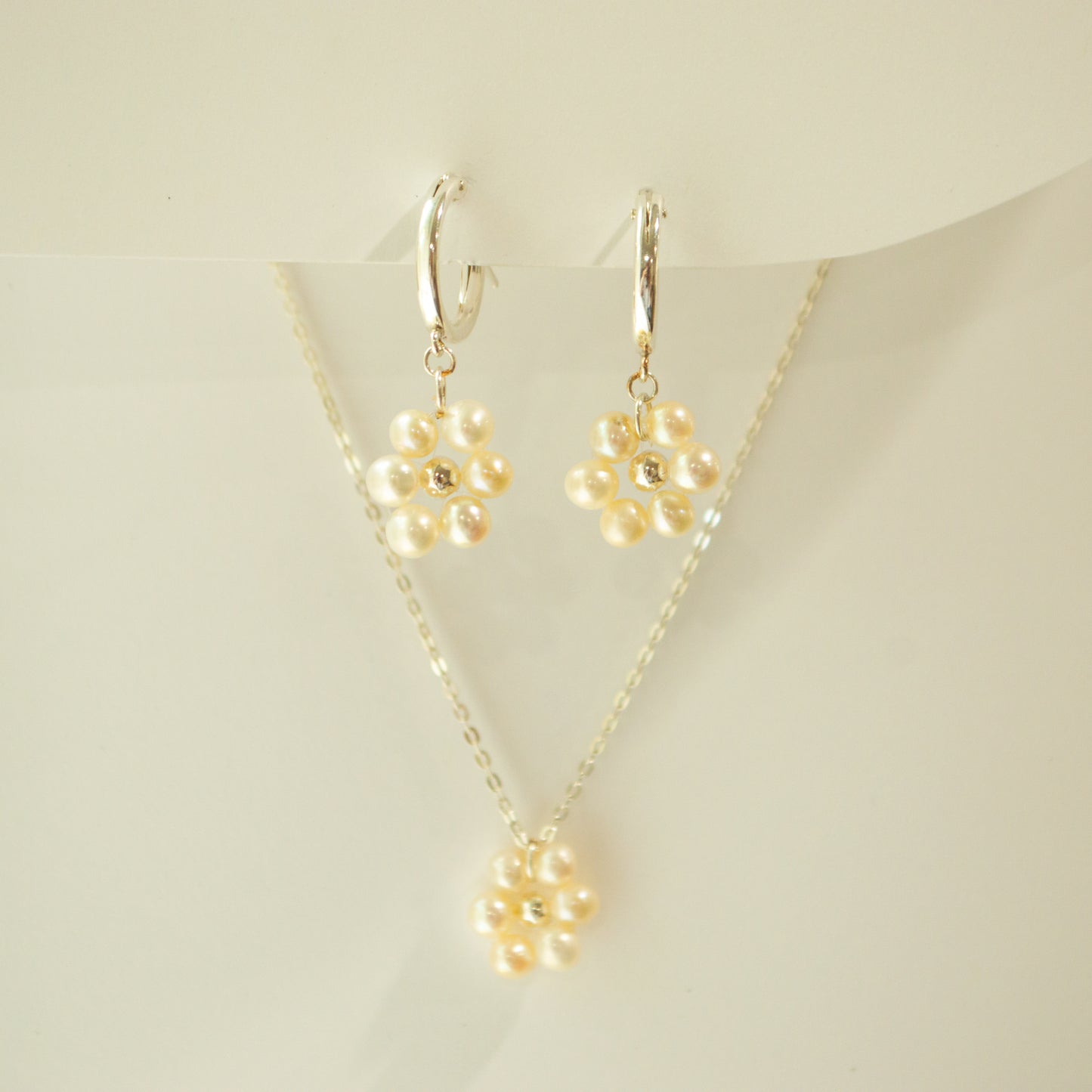 Pearl Petal Necklace