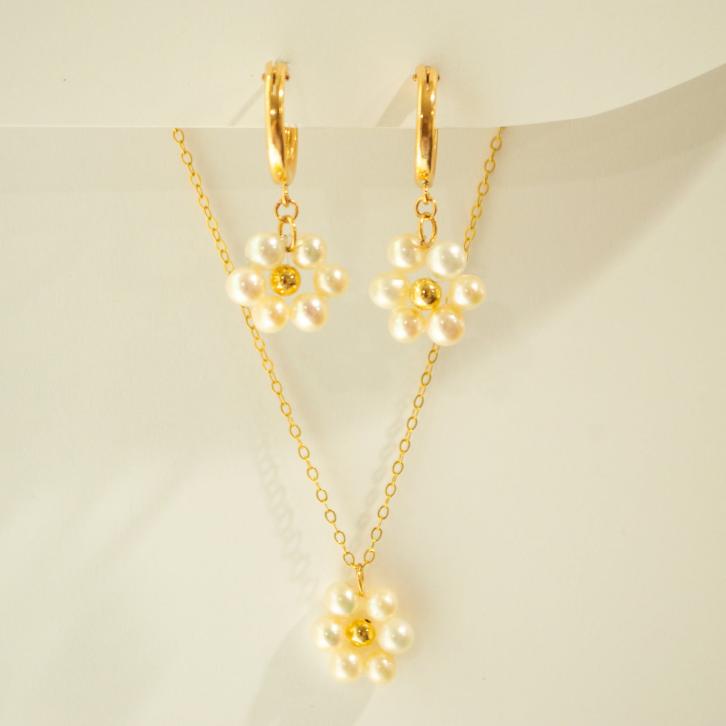 Pearl Petal Necklace