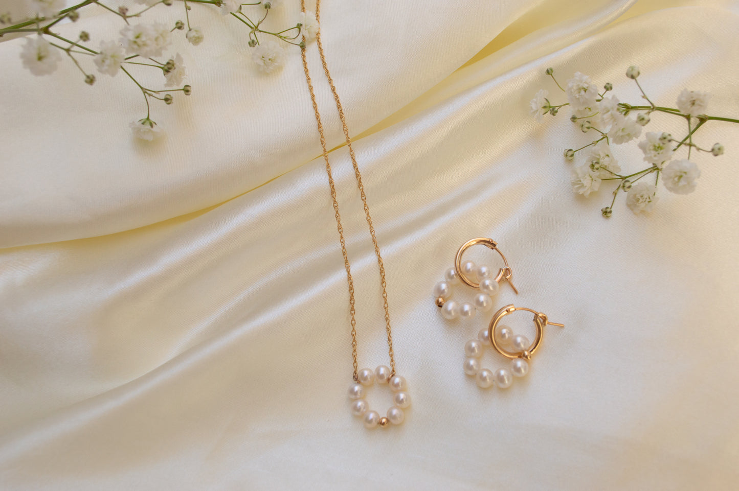 Pearl Orbit Necklace