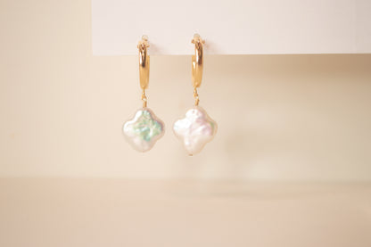 Clover pearl hoops