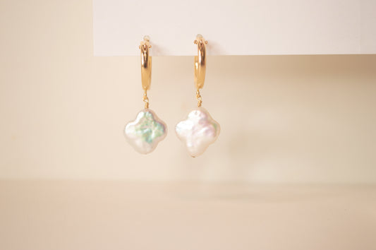 Clover pearl hoops