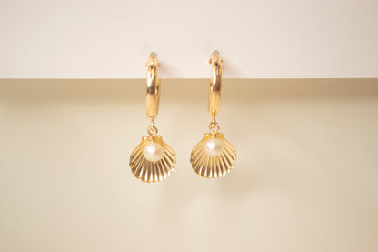 Sea Shell Hoop