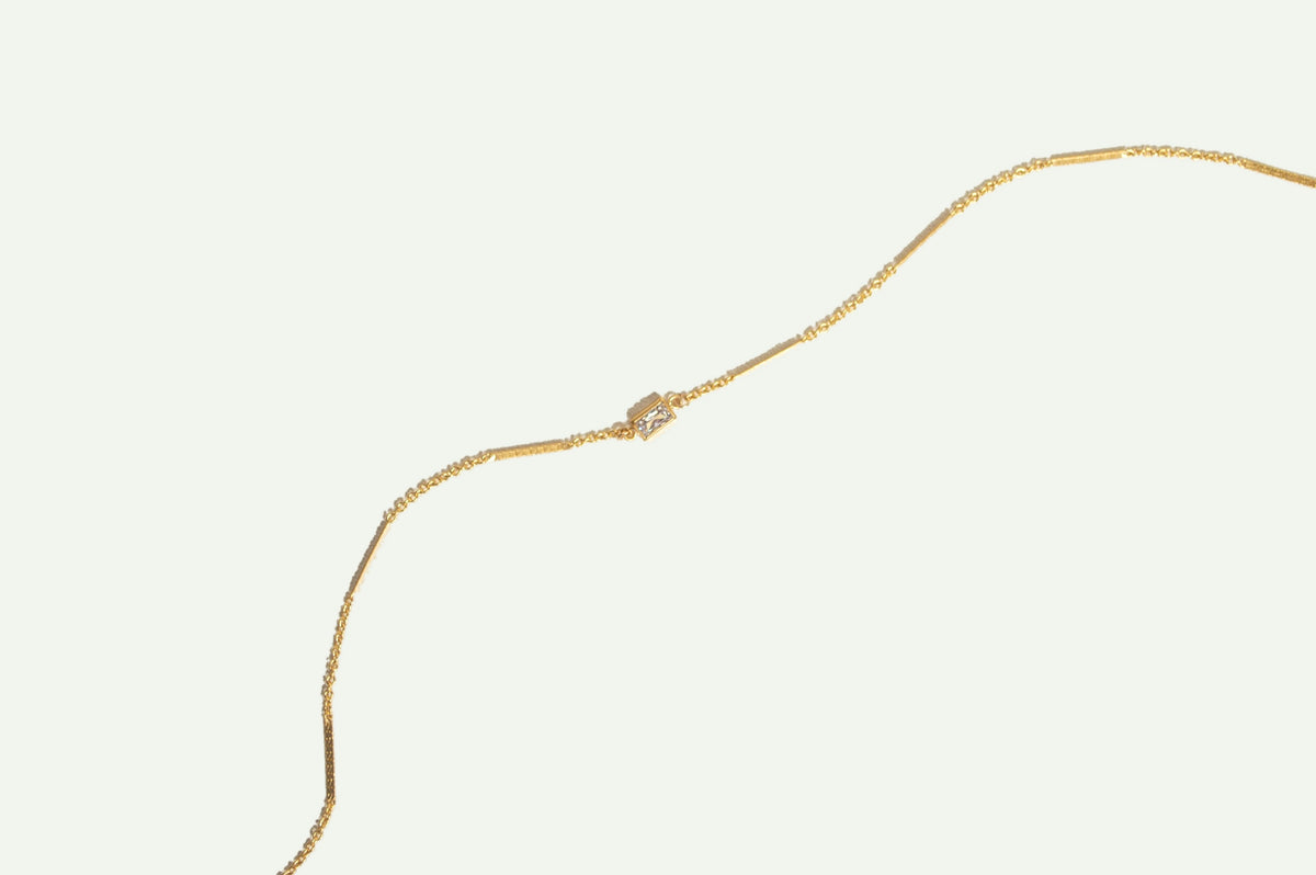 Bezel Brilliance Necklace