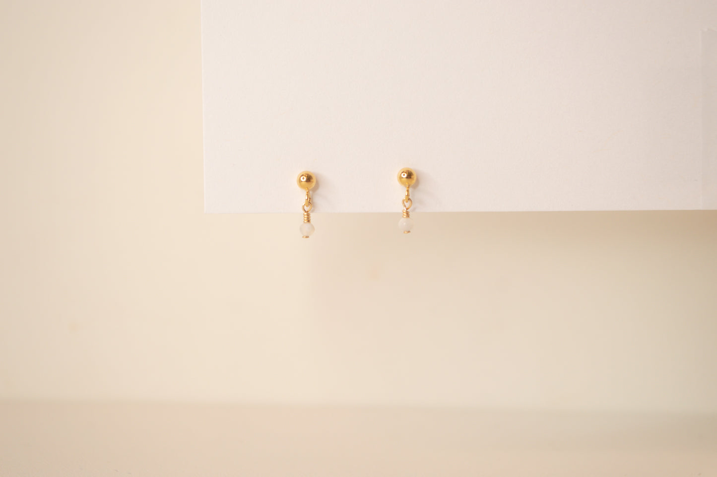 Mother of Pearl Drop Stud