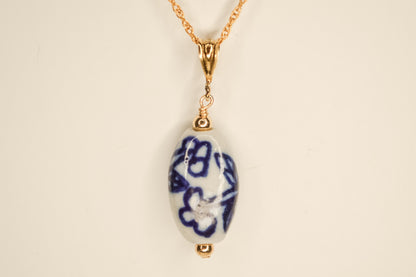 Blue Willow Oval Necklace