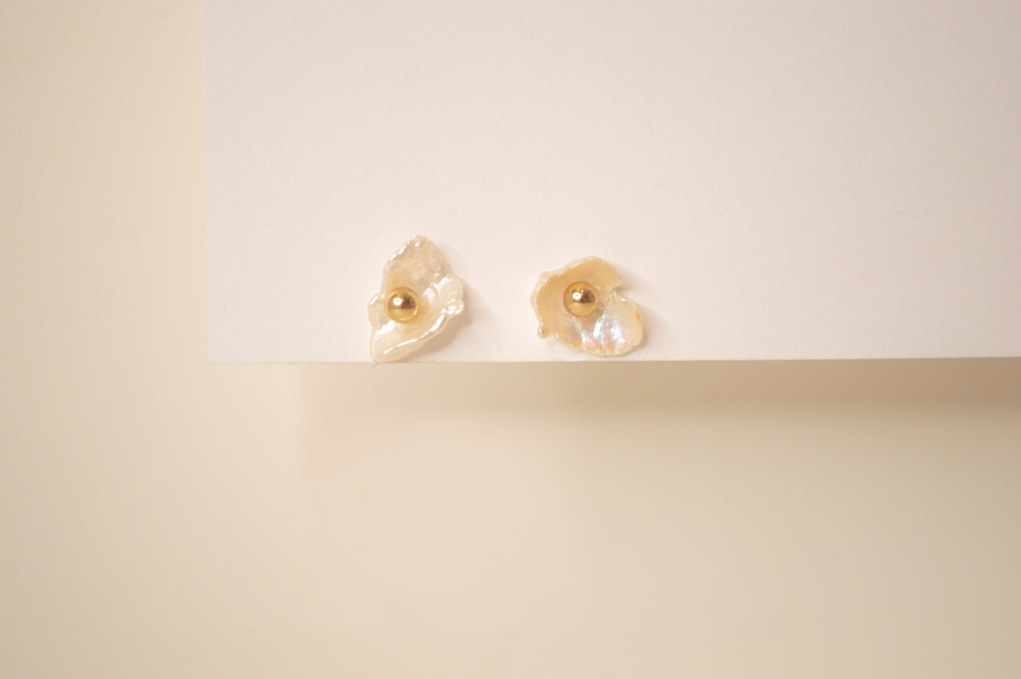 Keshi Pearl Flower Stud