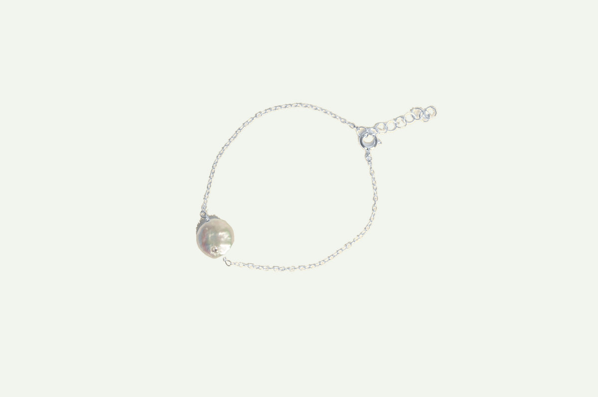 Étoile Pearl Bracelet