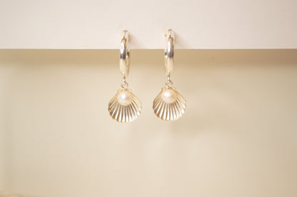 Sea Shell Hoop