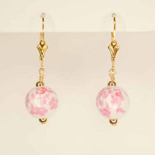 Pink and white flower bead gold hoop