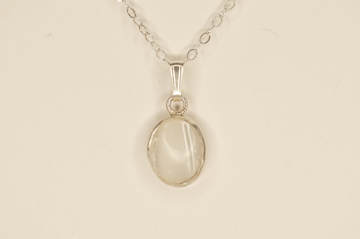 Mother of Pearl Bezel Necklace