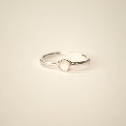Mother of Pearl Heiress Ring