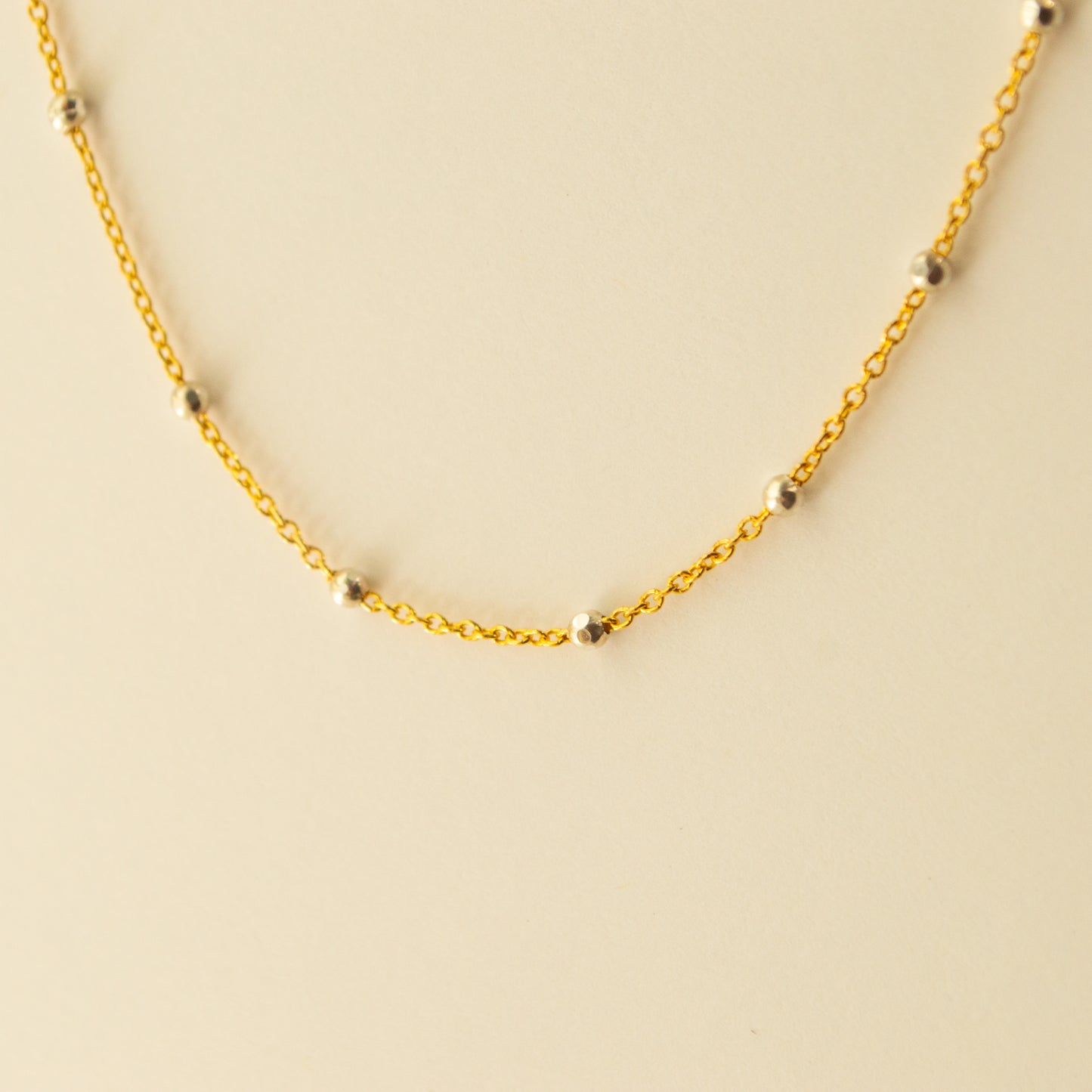 Intertwined Chain Necklace