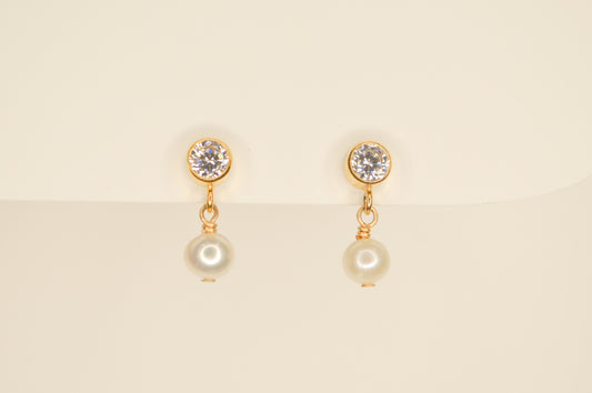 Pearl Radiance Studs