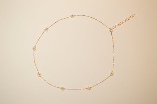 Connecting Flower Necklace